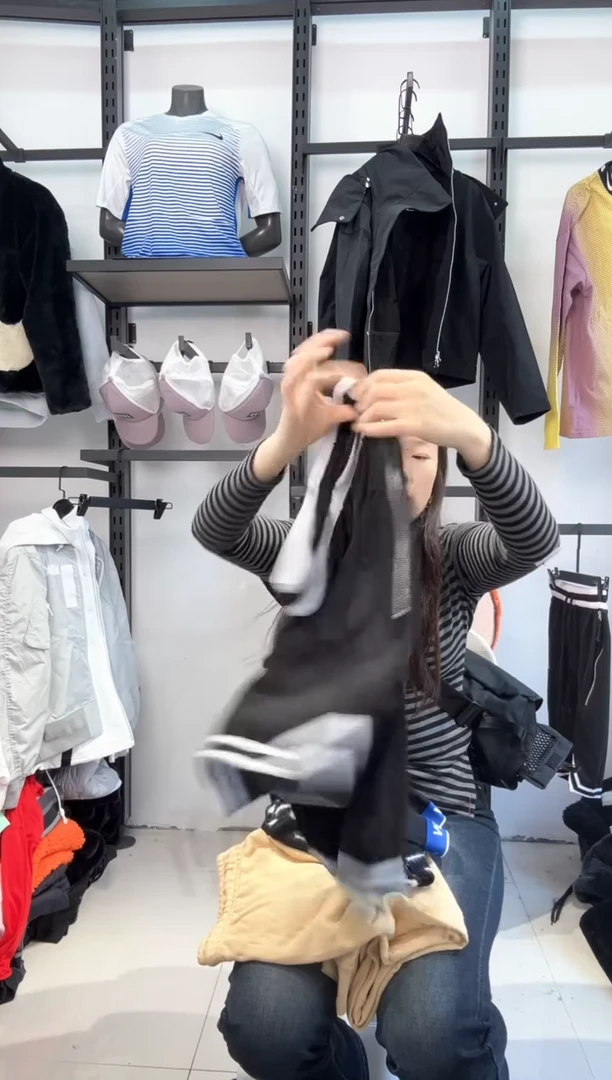 2640 编码  瑕疵直播间过款为准 尺码