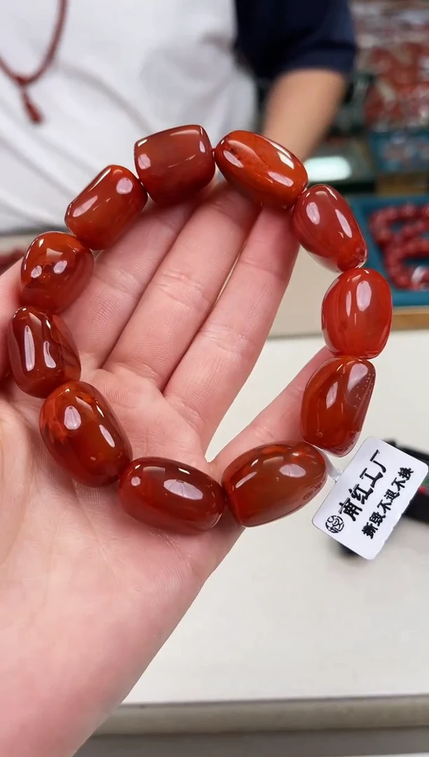 未镶嵌瓦西随型手串南红玛瑙（多样式发其一）