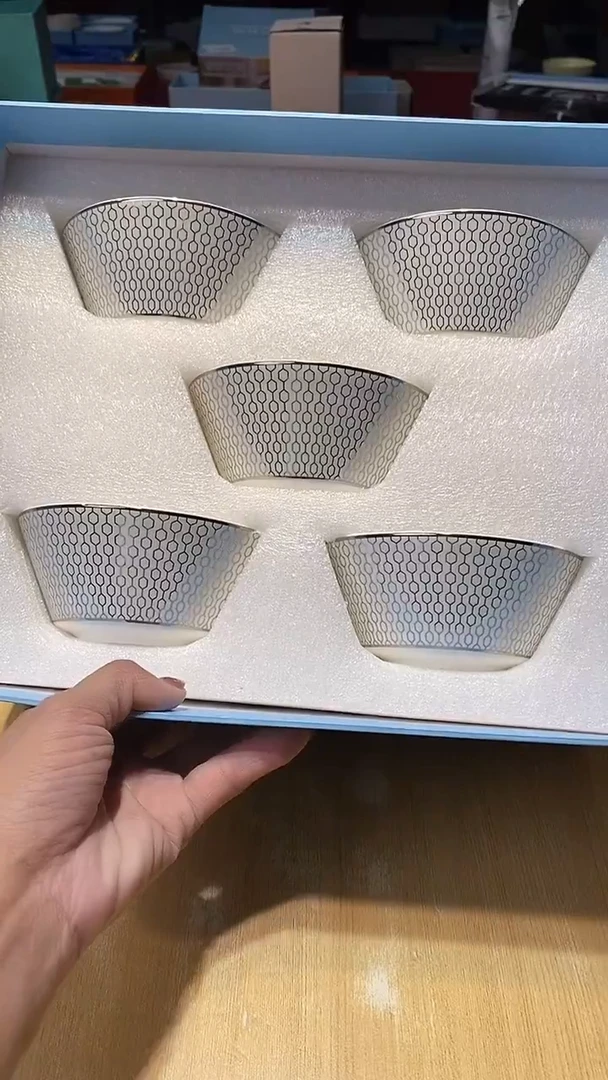 瓷片生活的本意是开心啊@@1