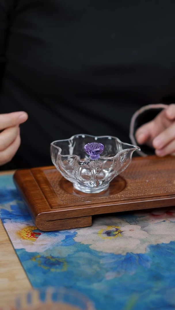 紫色 莲蓬 公杯