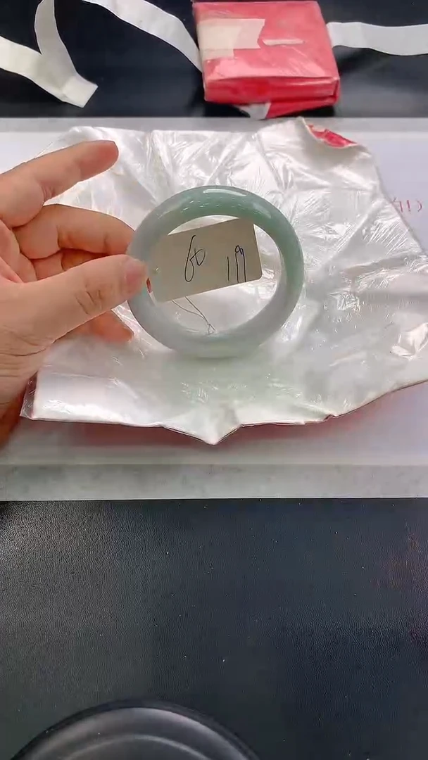 未镶嵌手镯翡翠119