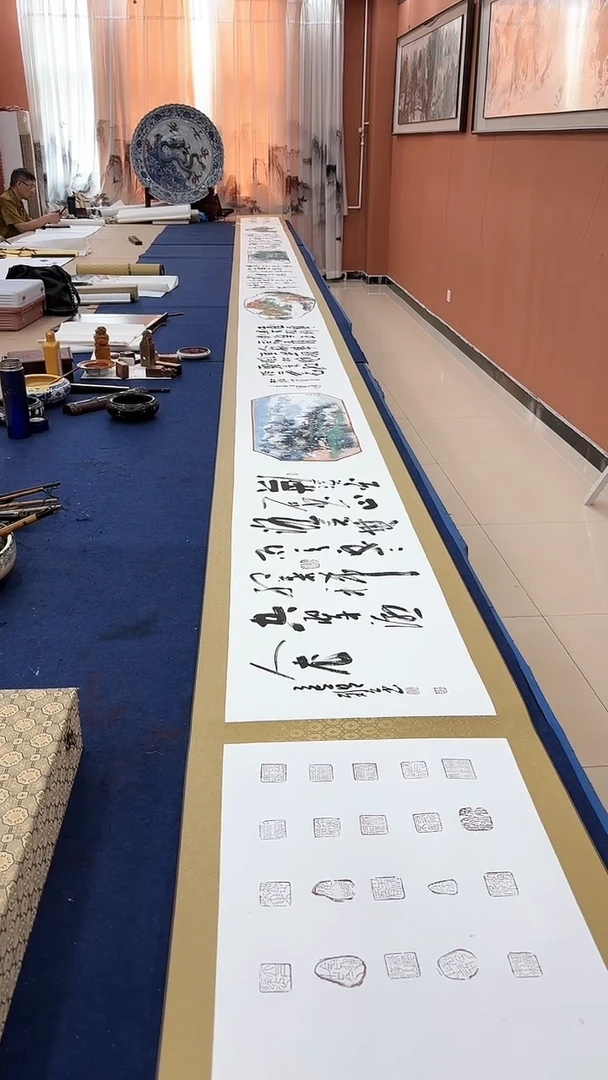 书法欧阳梁翰林石玉凤合作长卷
