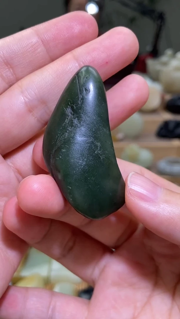 未镶嵌和田玉挂件新疆和田玉原石挂件