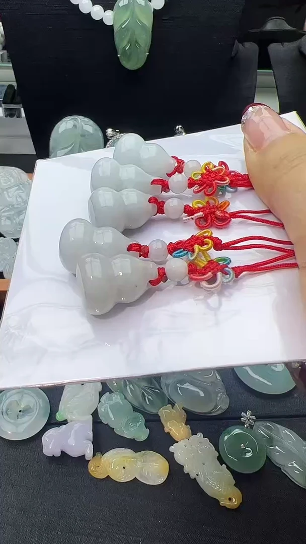 【闪购商品】翡翠挂件未镶嵌葫芦挂件