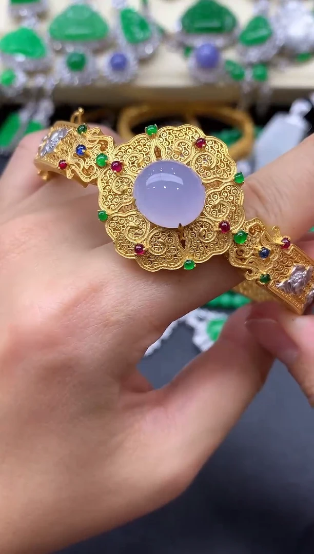 18K金镶嵌手镯翡翠729-中国好珍宝