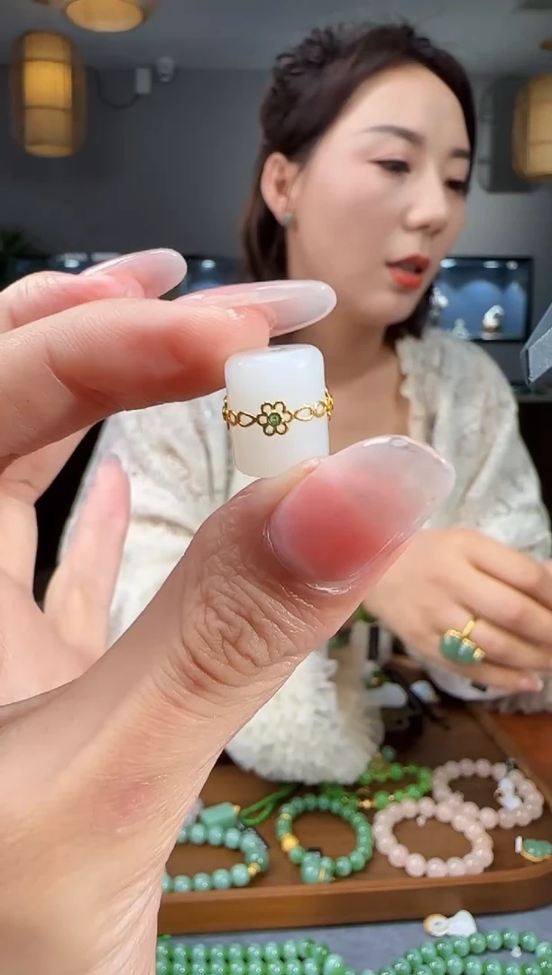 吊坠(不含链)未镶嵌和田玉1