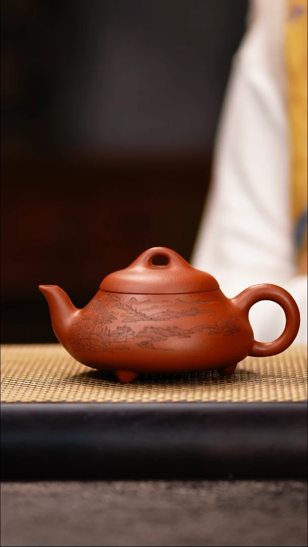 WZY40降坡泥 汉棠石瓢（刻山水）