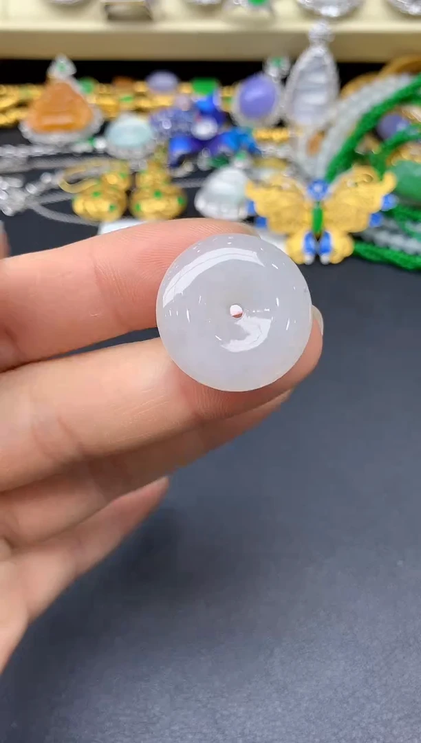 颈饰未镶嵌翡翠46-翡翠雪姐天天见