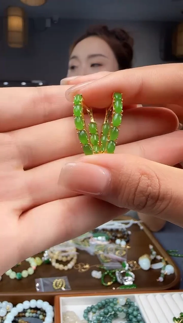 和田玉银S925镶嵌耳饰1