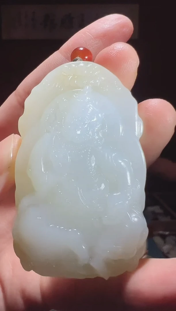 和田玉未镶嵌颈饰1