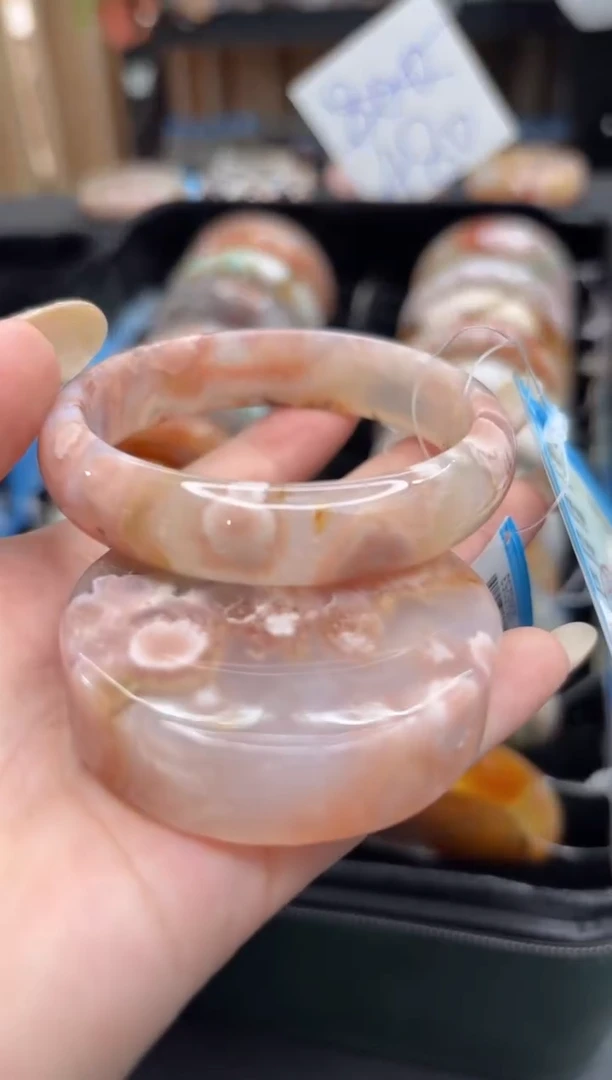 未镶嵌手镯石英质玉C301(54圈赠送镯心)