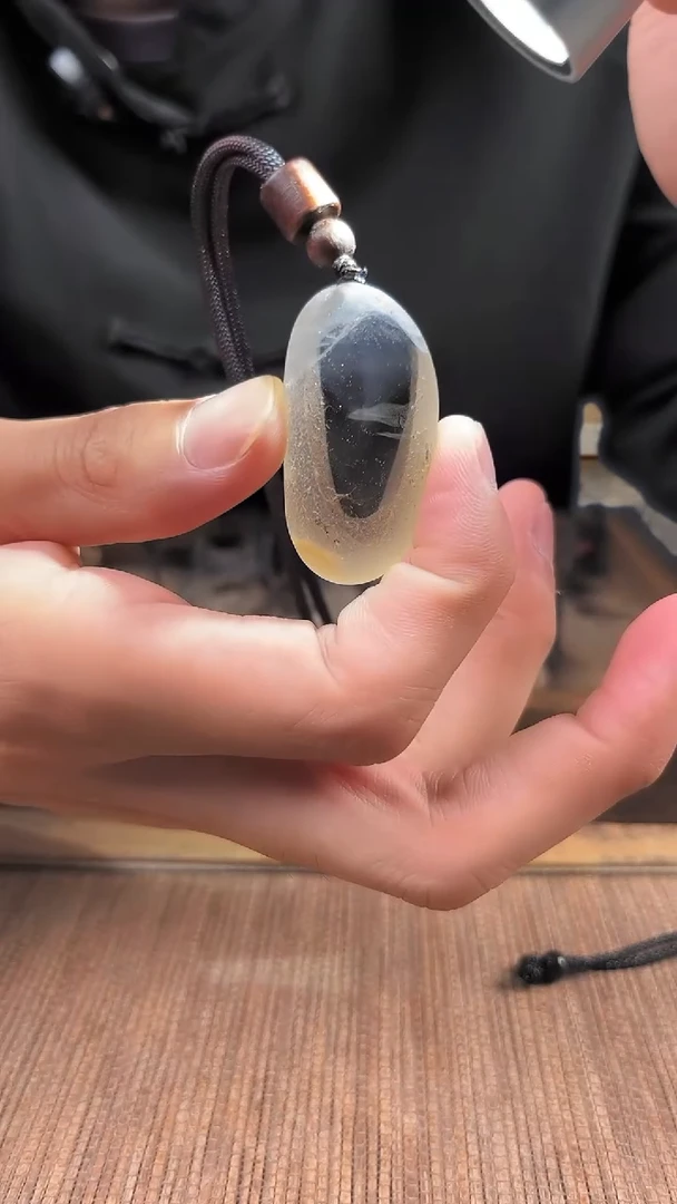 未镶嵌吊坠(赠链)水晶水晶