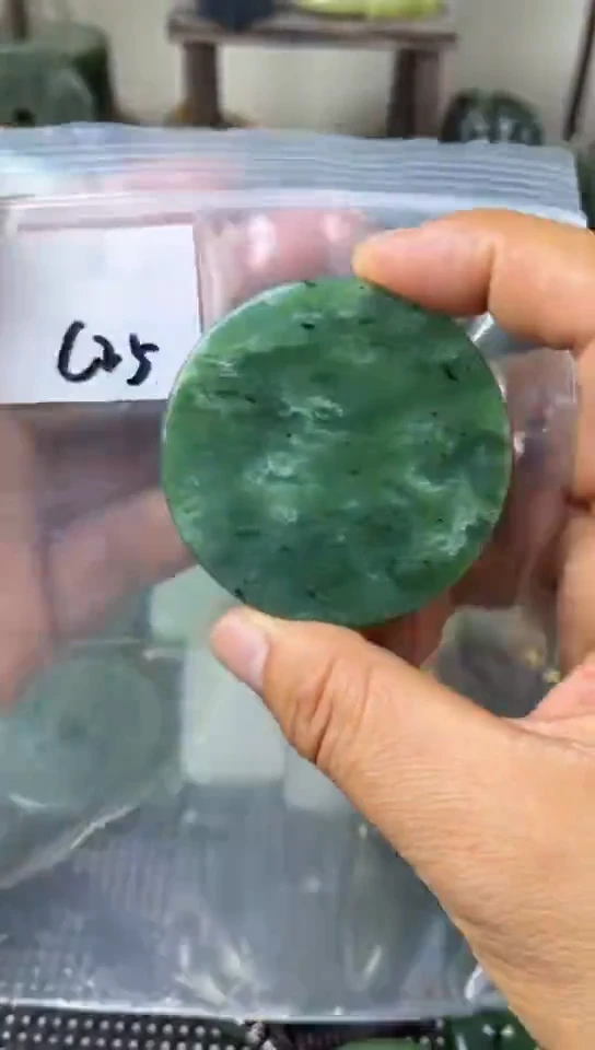 和田玉未镶嵌珠宝半成品镯芯