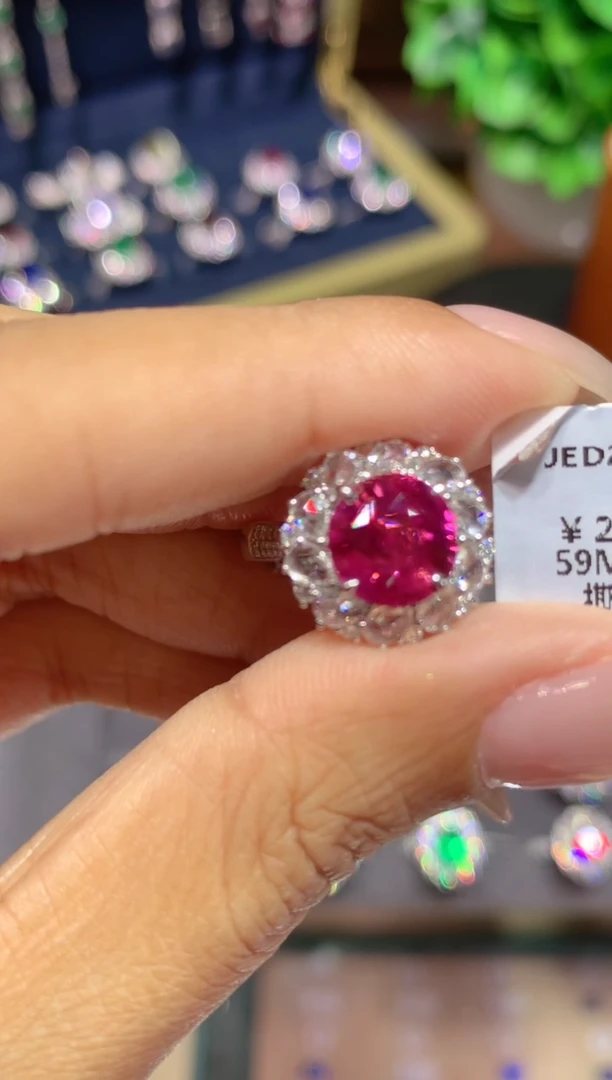 戒指蓝宝石18K金镶嵌3.12CT