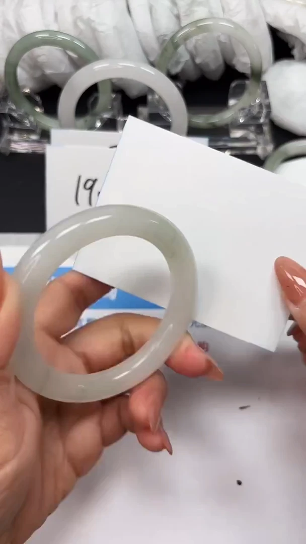 未镶嵌手镯石英质玉A97-56/57/58