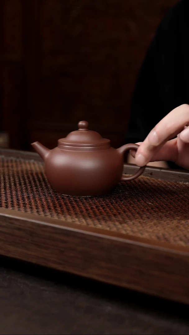 茶壶紫砂底槽清大彬笠帽 紫