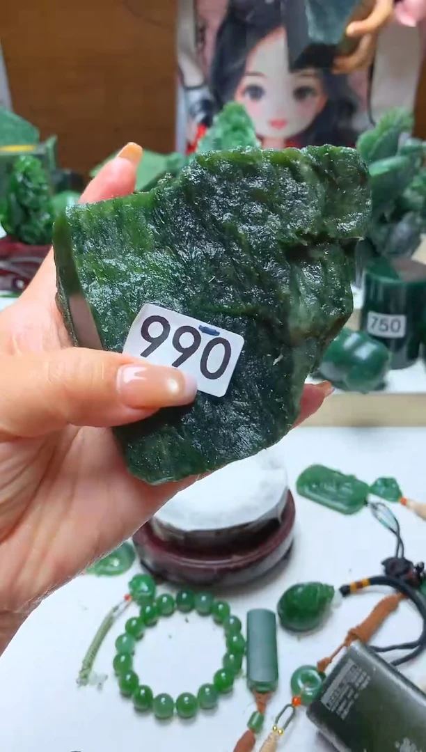 未镶嵌和田玉摆件1