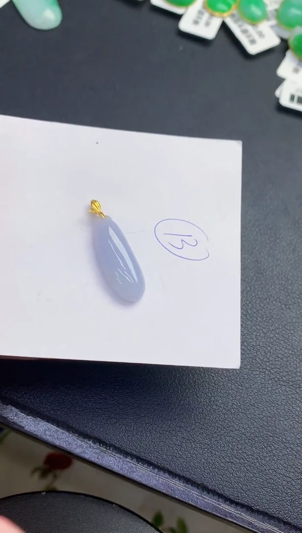 翡翠18K金镶嵌颈饰缅甸天然翡翠A货