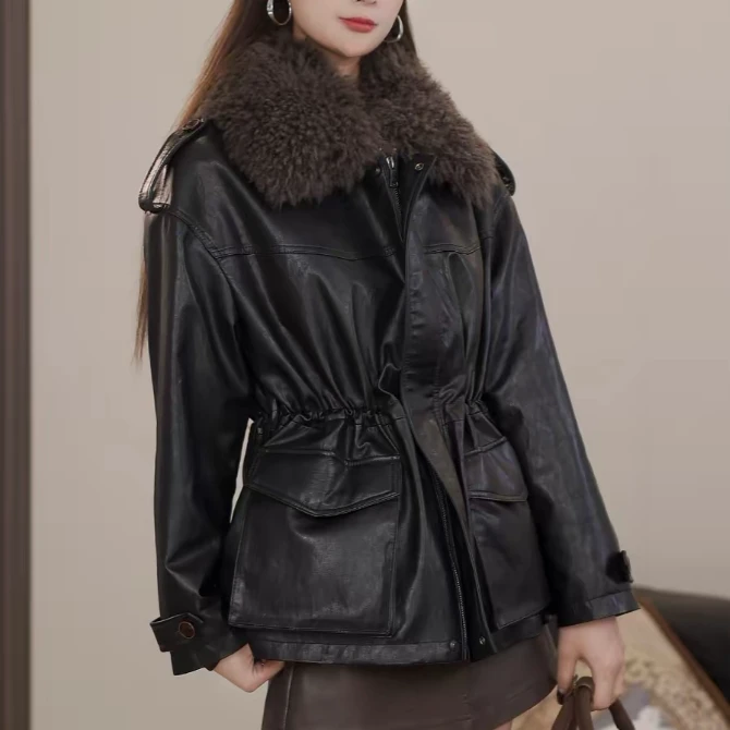 专柜高品质减龄时尚皮衣外套袋风衣式立体袋羽绒上衣A1880898