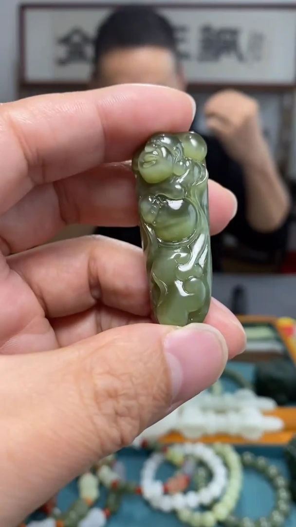 颈饰未镶嵌和田玉108