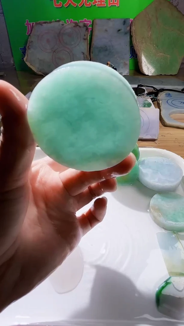 翡翠未镶嵌颈饰翡翠A货429