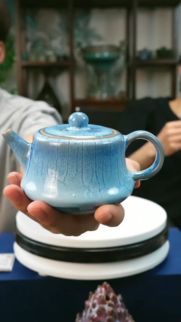 钧瓷蚯蚓走泥纹景兰壶