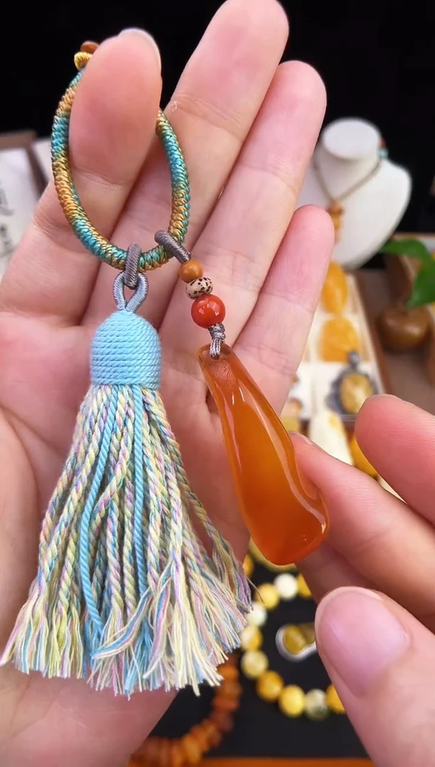 琥珀未镶嵌珠宝奇石柒月