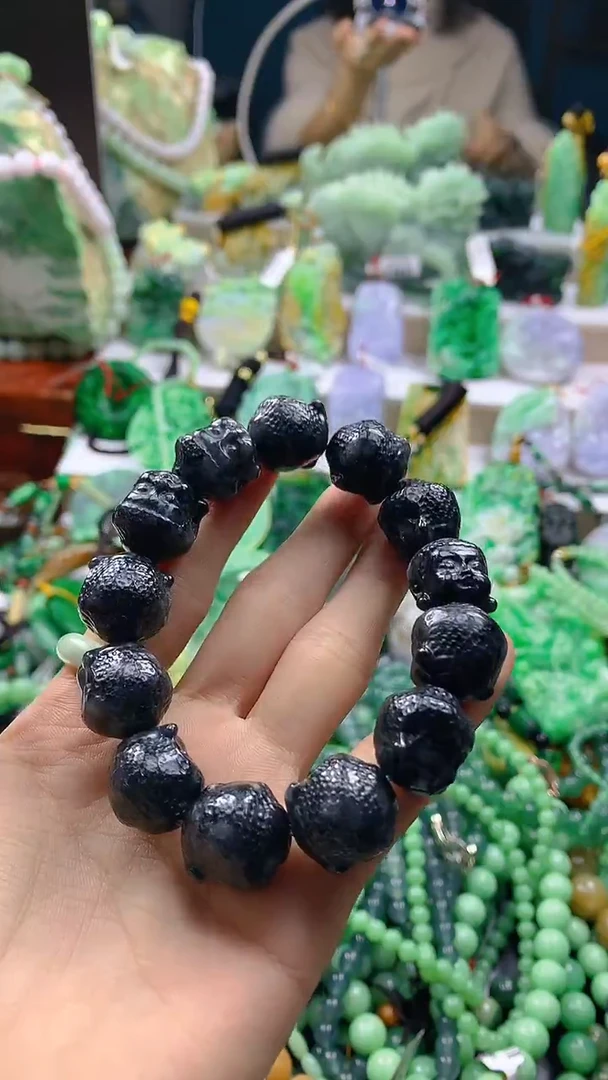 颈饰未镶嵌翡翠天然缅甸a货翡翠卡15+