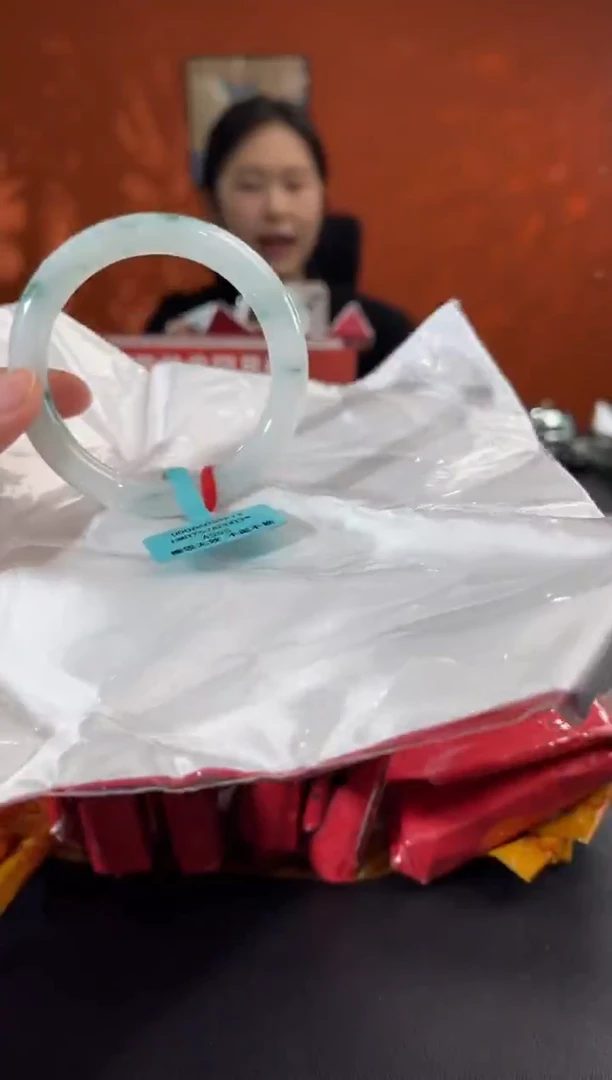 未镶嵌手镯翡翠8 54