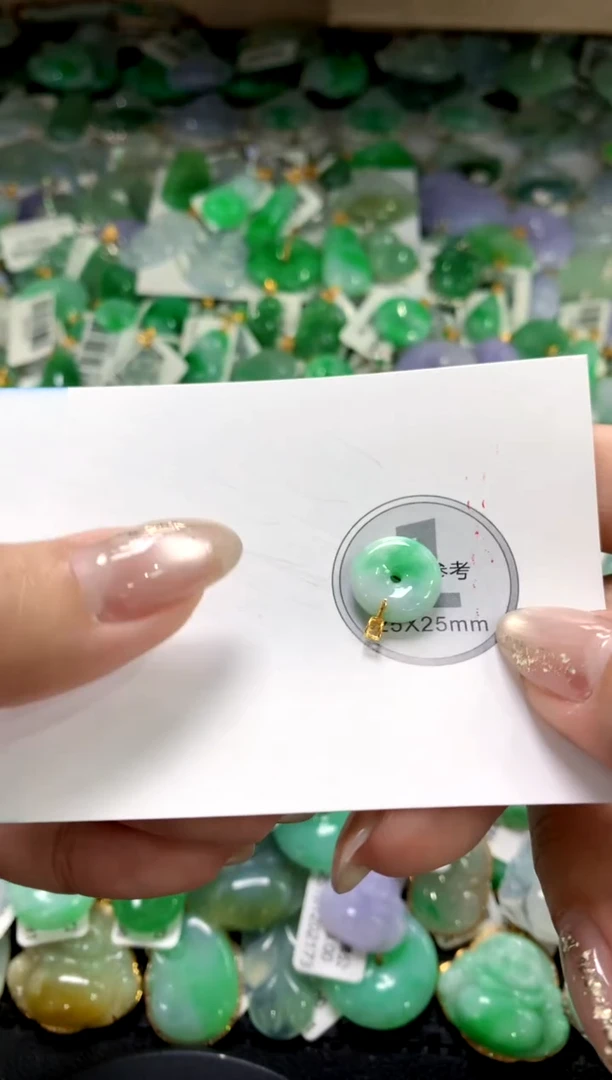 颈饰未镶嵌翡翠1111111111111111