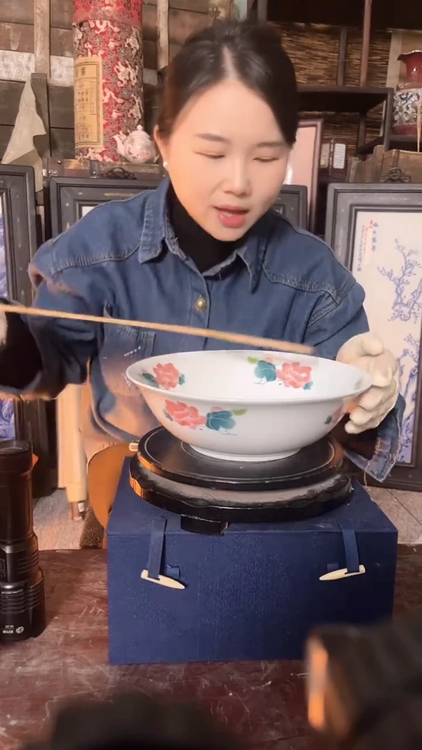 陶景德镇陶瓷摆件M244
