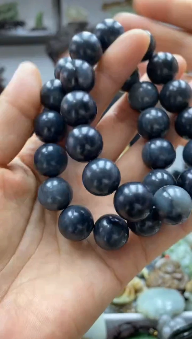 手串未镶嵌和田玉16拍一发一，多样性发货