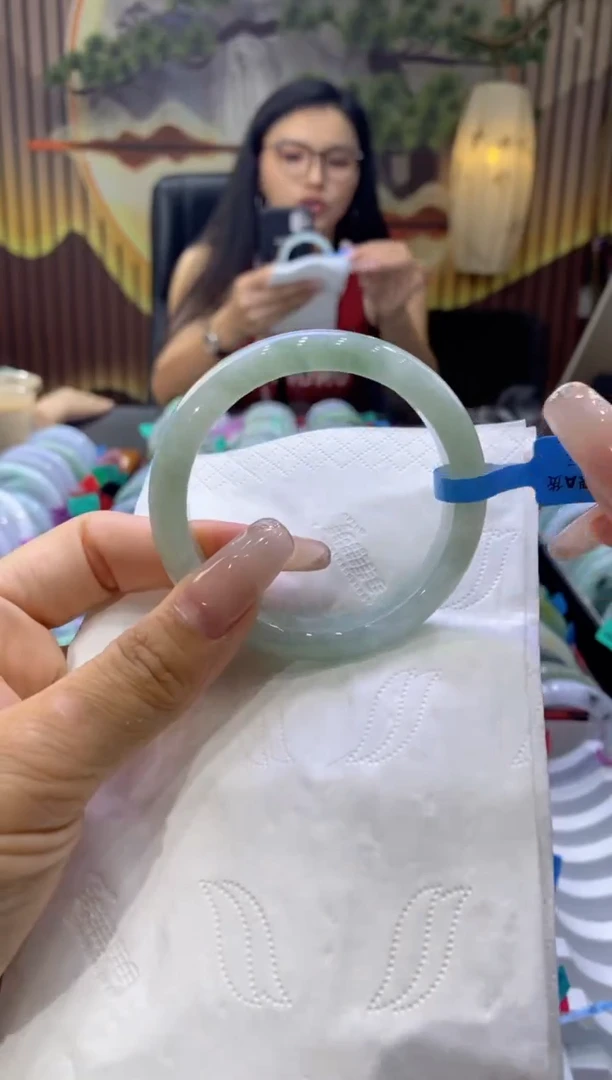翡翠手镯未镶嵌00006613