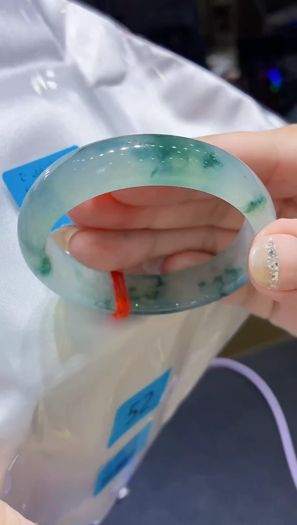 未镶嵌手镯翡翠翡翠手镯52