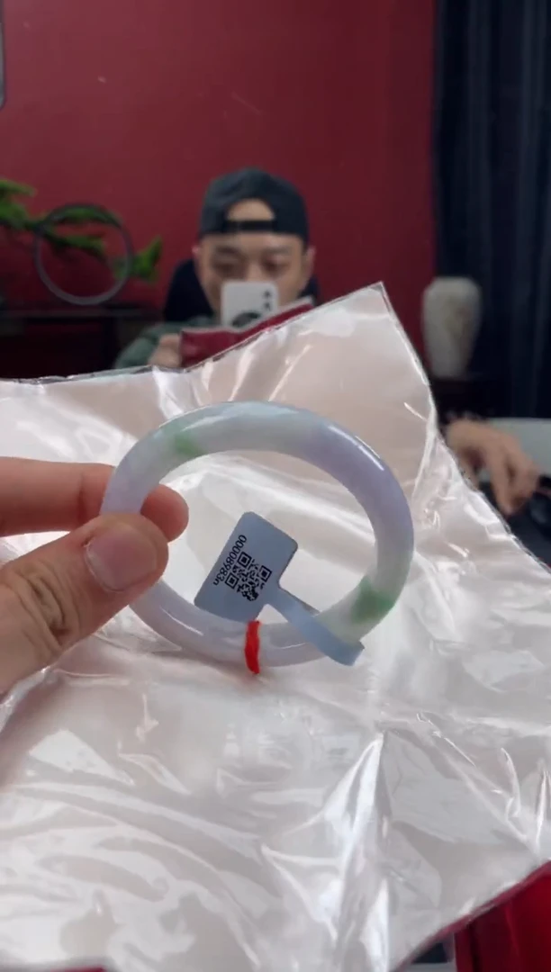 未镶嵌手镯翡翠7