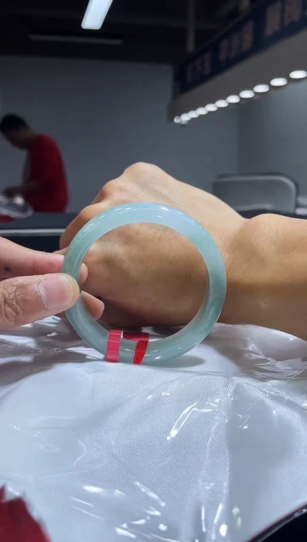 未镶嵌手镯翡翠2