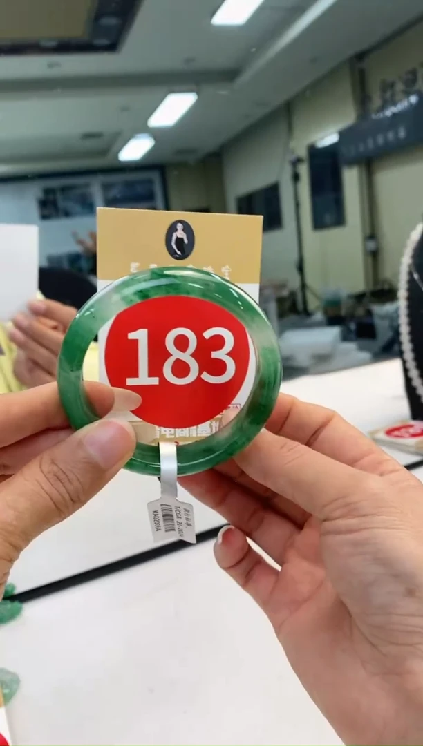 未镶嵌手镯石英质玉52+183
