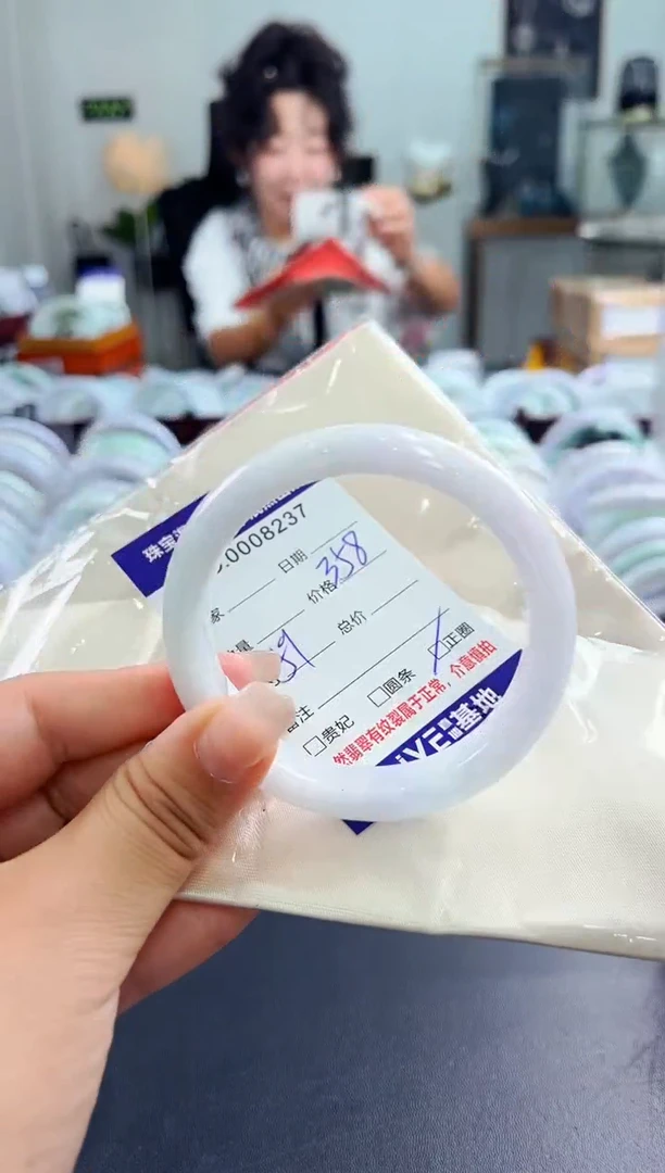 翡翠手镯未镶嵌2天然缅甸A货翡翠