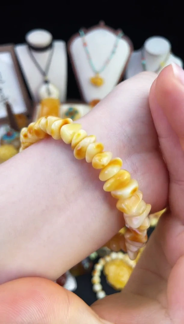 琥珀未镶嵌珠宝奇石柒月