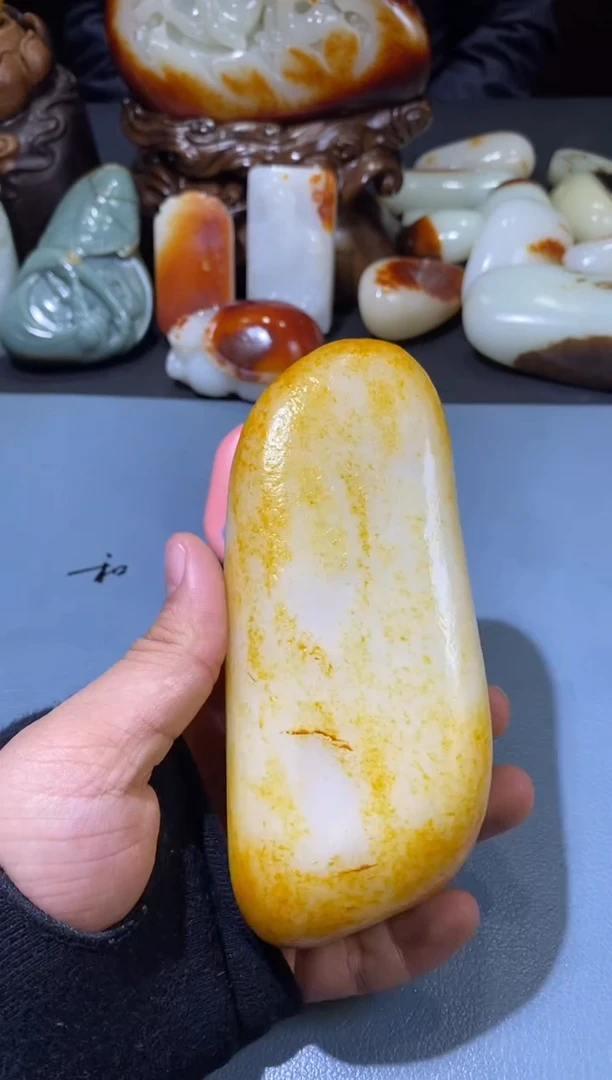 未镶嵌和田玉摆件利****.和田玉