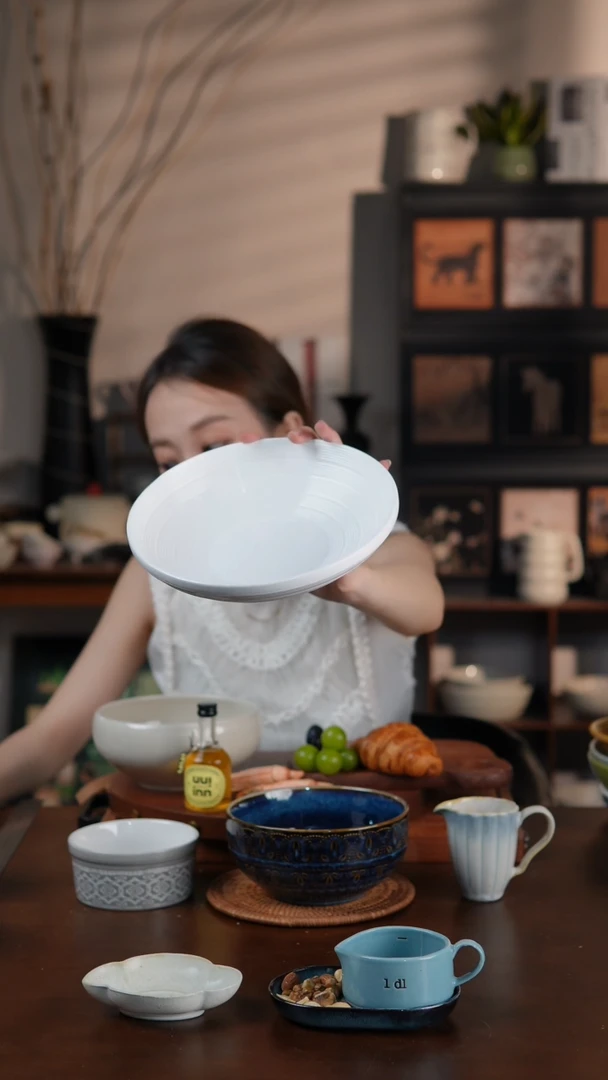 陶瓷极简风亮釉8寸螺纹深盘 微瑕 凑满20发货