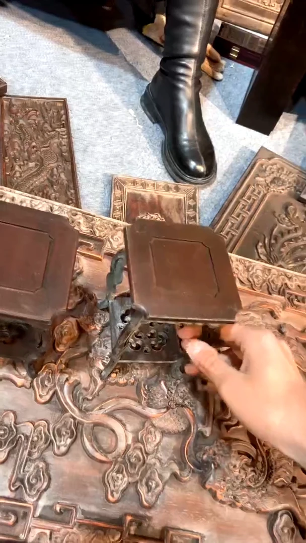 【闪购商品】木紫檀雕刻一物一拍一直播为准