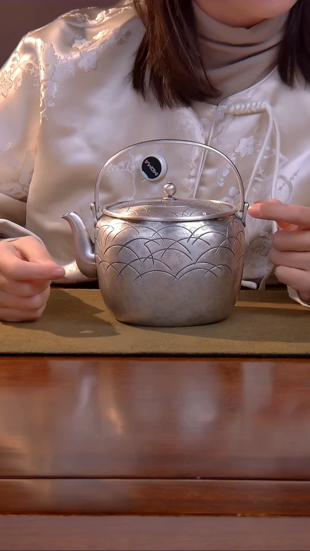 大千手作 小满 足银 烧水壶