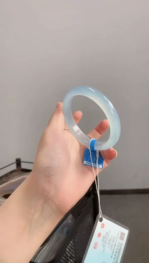 手镯玛瑙/玉髓未镶嵌62圈