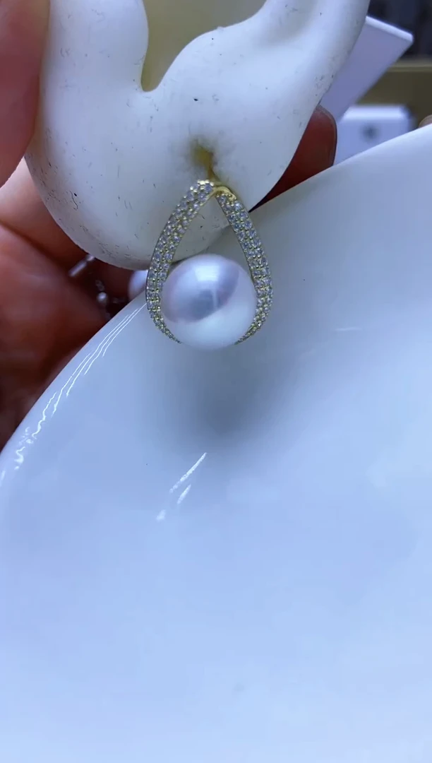 银S925镶嵌耳饰淡水珍珠334