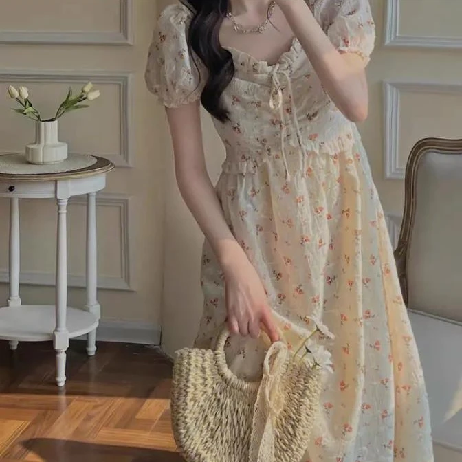 (601-800)百搭时尚气质短外套女小香风-贝女装