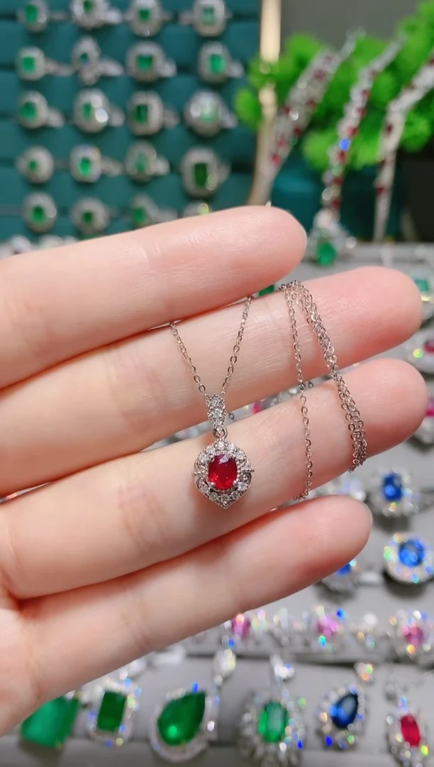 18K金镶嵌18K金锁骨链红宝石.