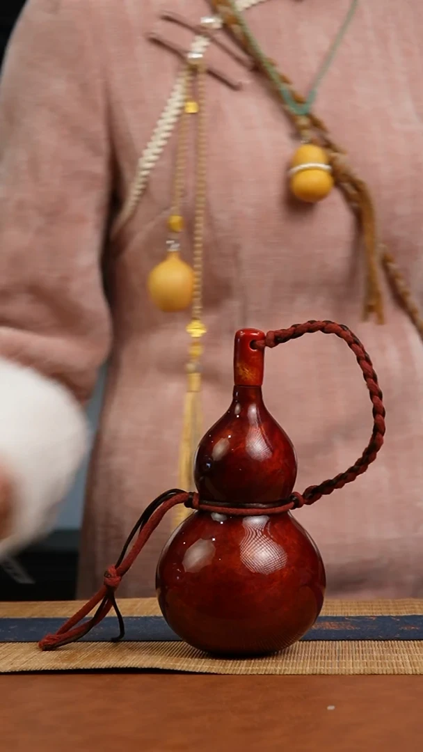 045号 天然热水酒葫芦 一物一拍（有瑕介意勿拍）