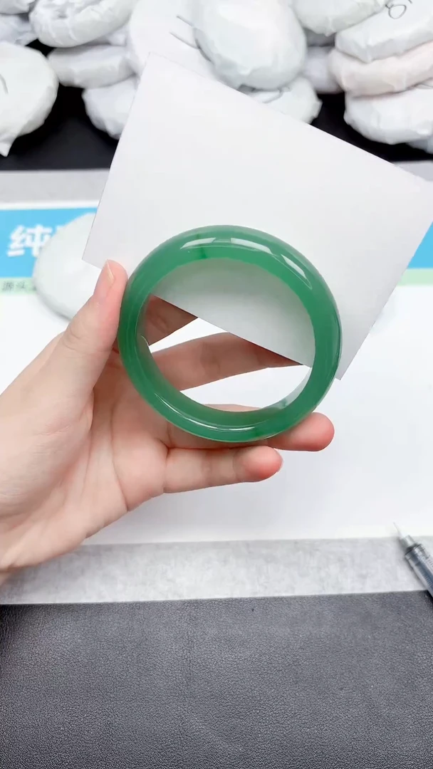 未镶嵌手镯石英质玉41-59.5