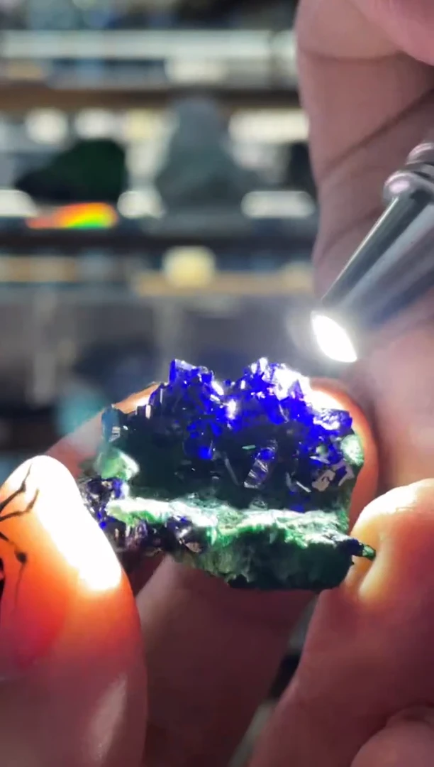 石材陈*二安徽蓝铜矿